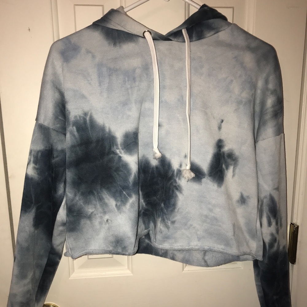 rue21 Tie-Dye Cropped Sweatshirt